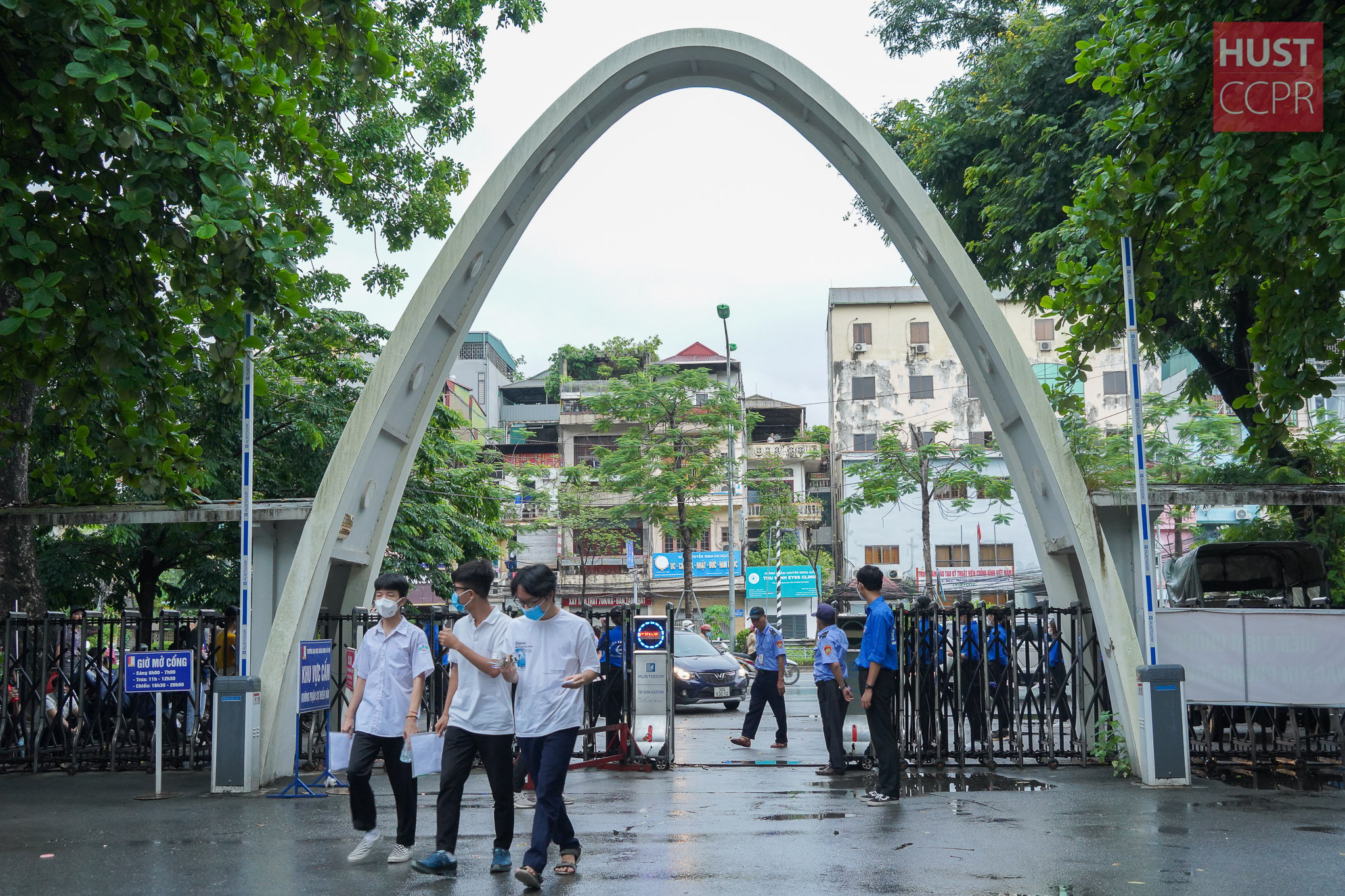 Buổi thi đầu tiên Kỳ thi Đánh giá tư duy tại đại bản doanh Bách khoa