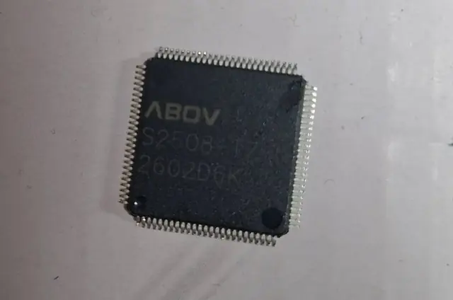 SAR ADC 65 nm