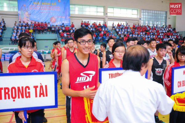  Khai mạc Giải bóng rổ cán bộ, sinh viên các trường  Đại học, Học viện và Cao đẳng khu vực Hà Nội năm 2015