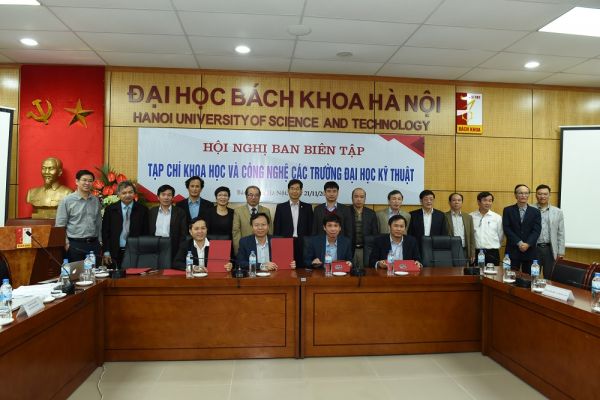 Hội nghị Ban biên tập Tạp chí Khoa học và Công nghệ