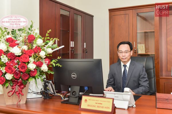 PGS. Hoàng Minh Sơn nhậm chức Thứ trưởng Bộ Giáo dục và Đào tạo
