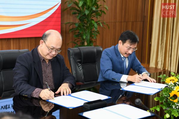 Bách khoa Hà Nội và BIDV (CN Hà Thành) ký kết Biên bản ghi nhớ hợp tác và Thỏa thuận tài trợ