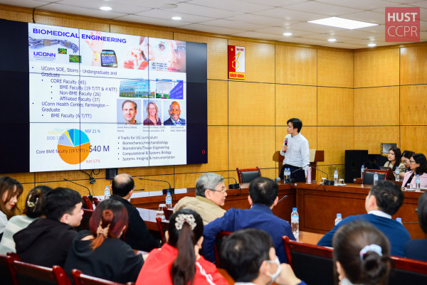 Sinh viên Bách khoa Hà Nội tiếp cận với Kỹ thuật Y sinh trong môi trường quốc tế