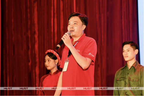 Sơn Cuông - sinh viên Tự động hóa K47, tổng đạo diễn “Một khúc sử thi Người Bách khoa"