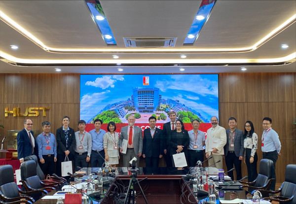 North Carolina State University visit to Hanoi University of Science and Technology has opened new avenues for collaboration