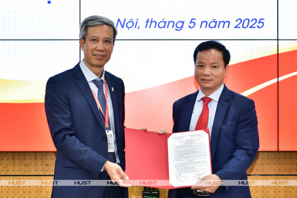 Đại học Bách khoa Hà Nội có thêm 1 phó giám đốc