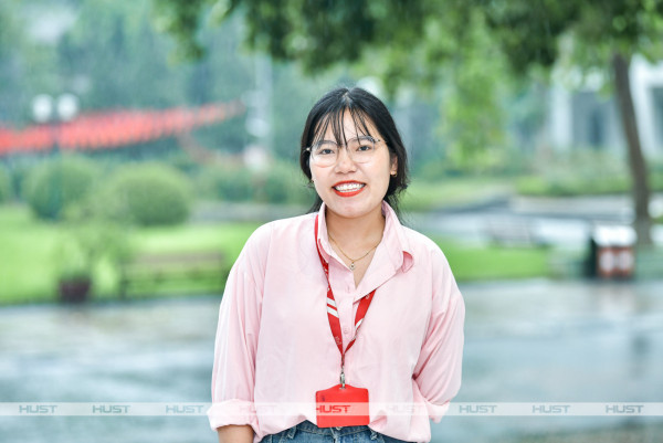 Nguyễn Thị Thanh Tuyền - NCS ngành Vật liệu y sinh, Đại học Bách khoa Hà Nội. Ảnh: Duy Thành