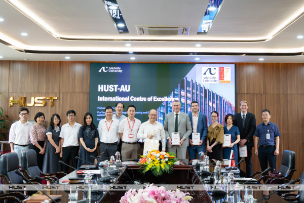 Đại học Bách khoa Hà Nội và Đại học Adelaide hợp tác xây dựng trung tâm xuất sắc