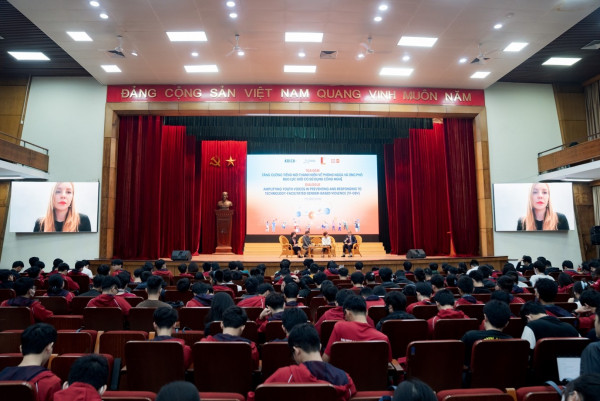 Đại học Bách khoa Hà Nội tăng cường tiếng nói sinh viên trong phòng, chống bạo lực giới trên môi trường số