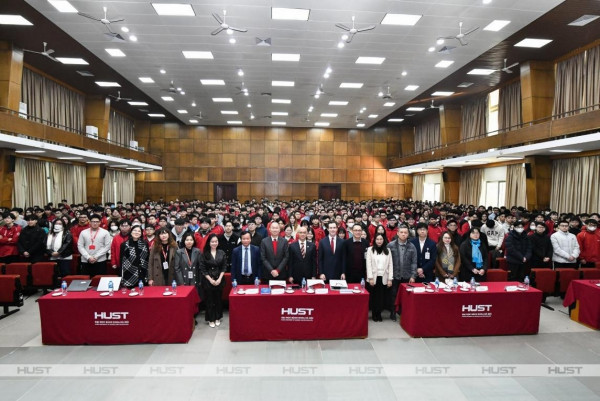 Opportunities to Develop an Artificial Intelligence Society Model for Vietnam