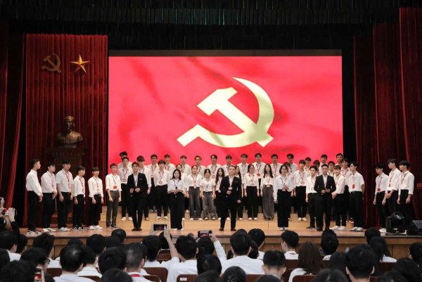 Bảo vệ nền tảng tư tưởng của Đảng - câu chuyện từ giảng đường Bách khoa đến những kết quả cuộc thi chính luận