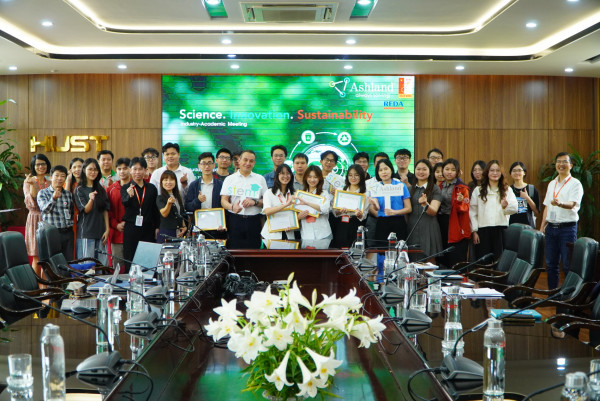Lãnh đạo tập đoàn hóa chất đa quốc gia đánh giá cao tiềm năng sinh viên Bách khoa Hà Nội