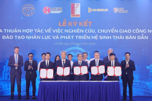 Đại học Bách khoa Hà Nội tham gia liên minh phát triển hệ sinh thái bán dẫn Thủ đô