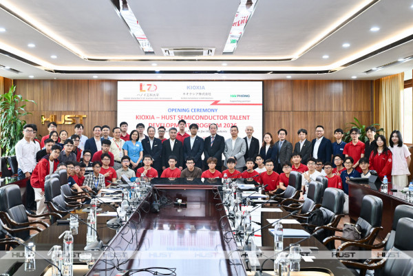 Cơ hội thực tập có lương tại Nhật cho sinh viên chương trình HUST - KIOXIA