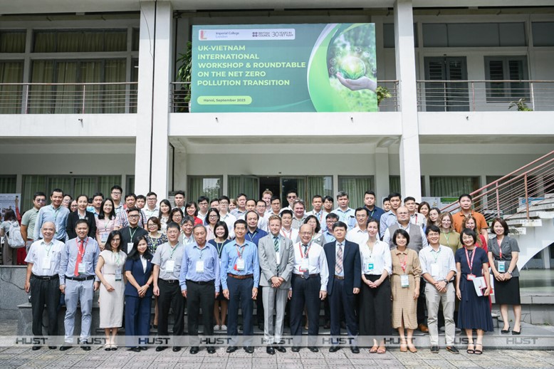 Delegations attending the conference at Hanoi University of Science and Technology
