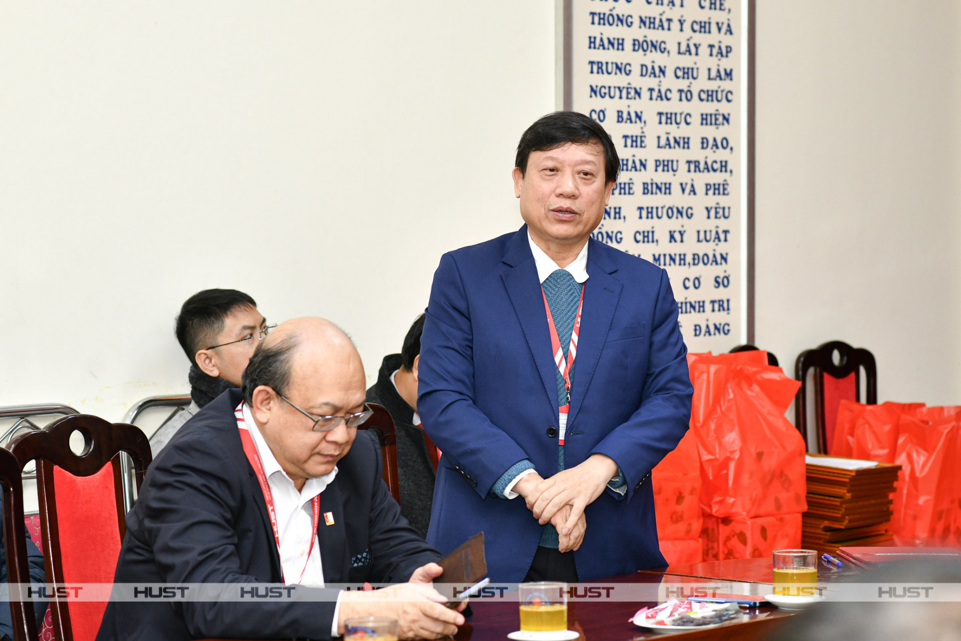 PGS. Bùi Đức Hùng – Phó Bí thư Thường trực ĐHBK Hà Nội phát biểu tại buổi gặp mặt ngày 29/2.