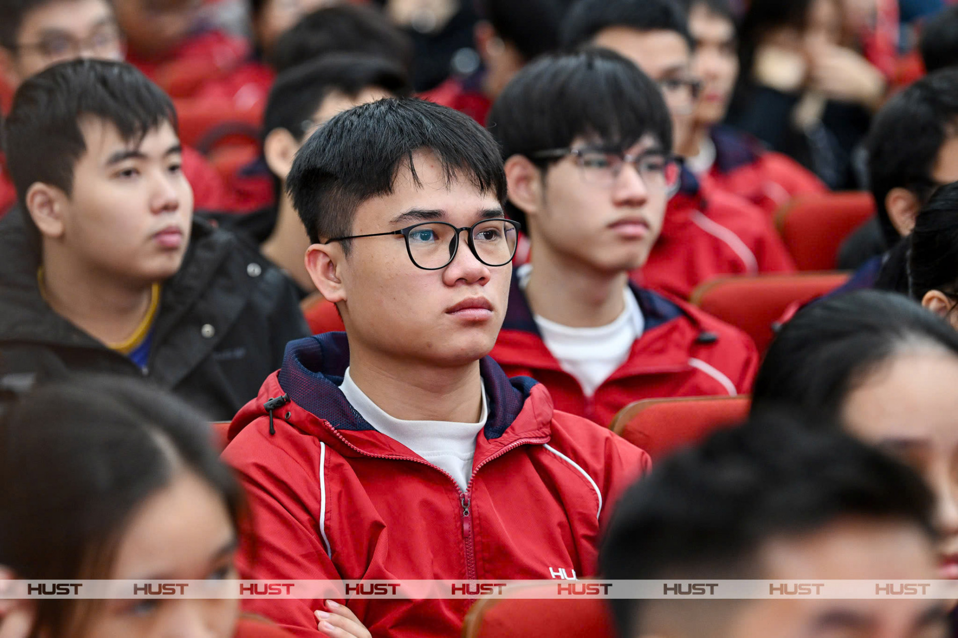 Khai giảng lớp bồi dưỡng lý luận chính trị cho Đảng viên mới và đối tượng kết nạp Đảng năm 2025