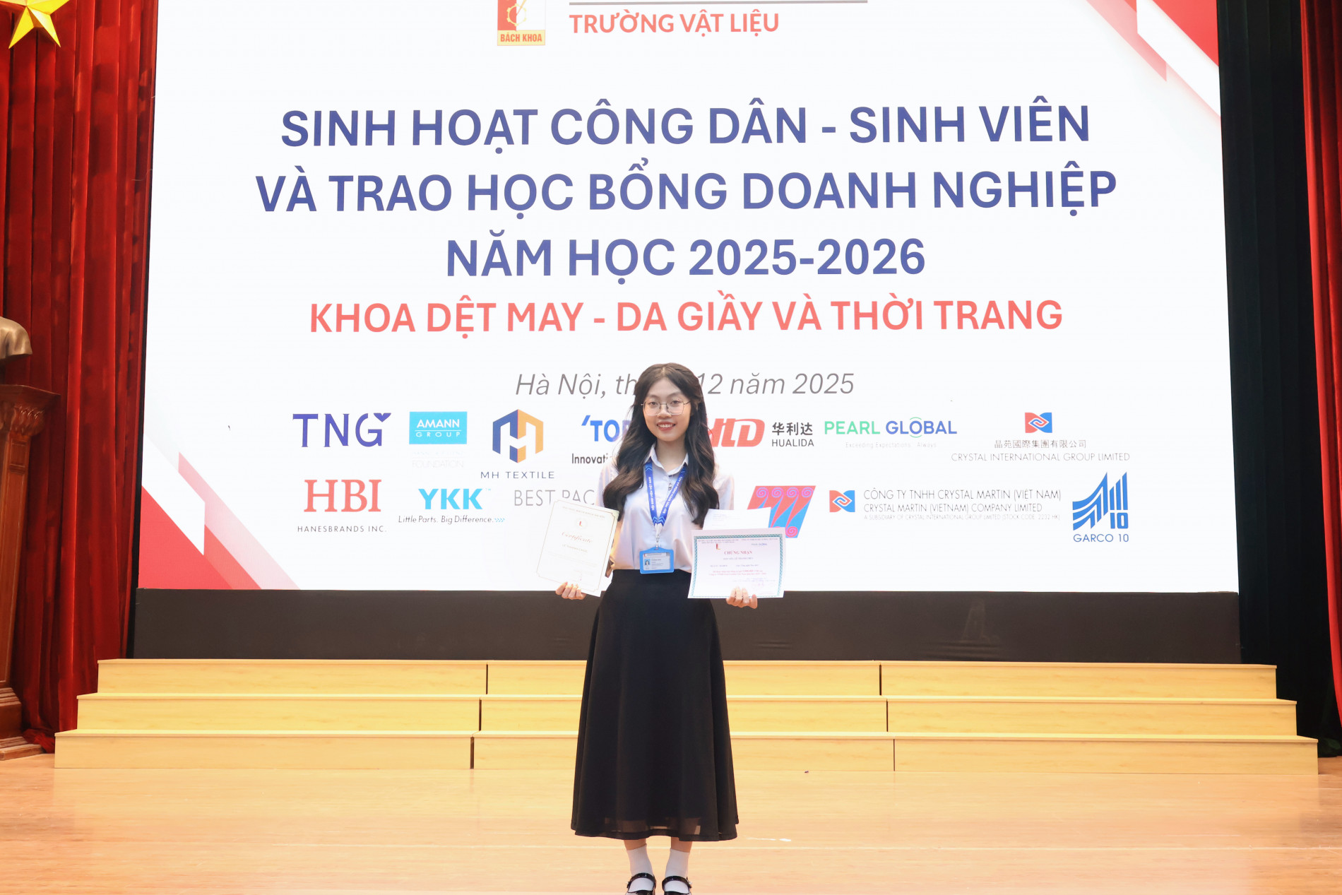 Nhận Học bổng KKHT và Học bổng doanh nghiệp tại SHCD Khoa DM,DG&TT 2025 2026
