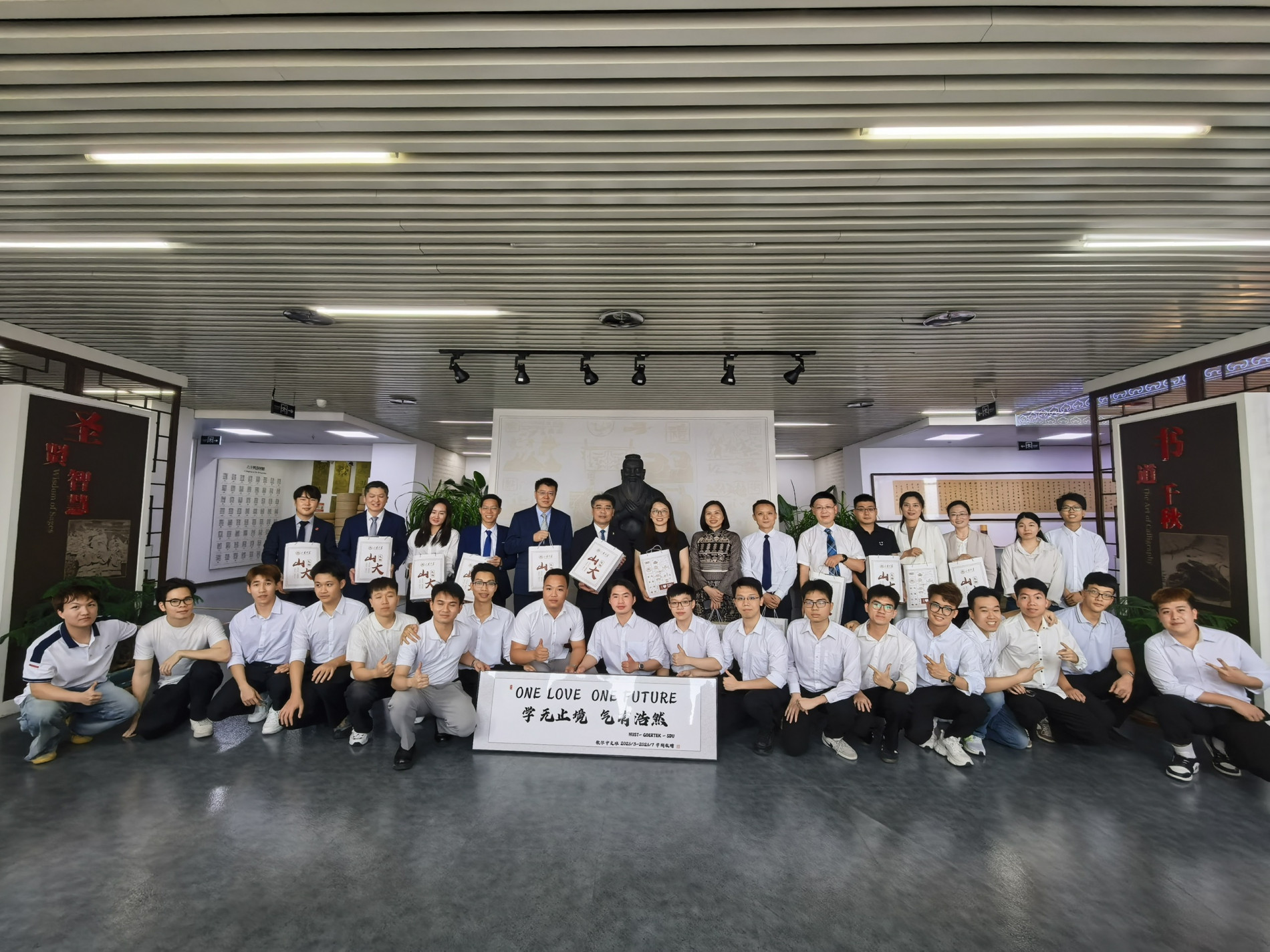 Khóa đầu tiên "Chương trình Đào tạo nhân tài xuất sắc" khẳng định hiệu quả hợp tác ĐHBK Hà Nội – Đại học Sơn Đông – Goertek