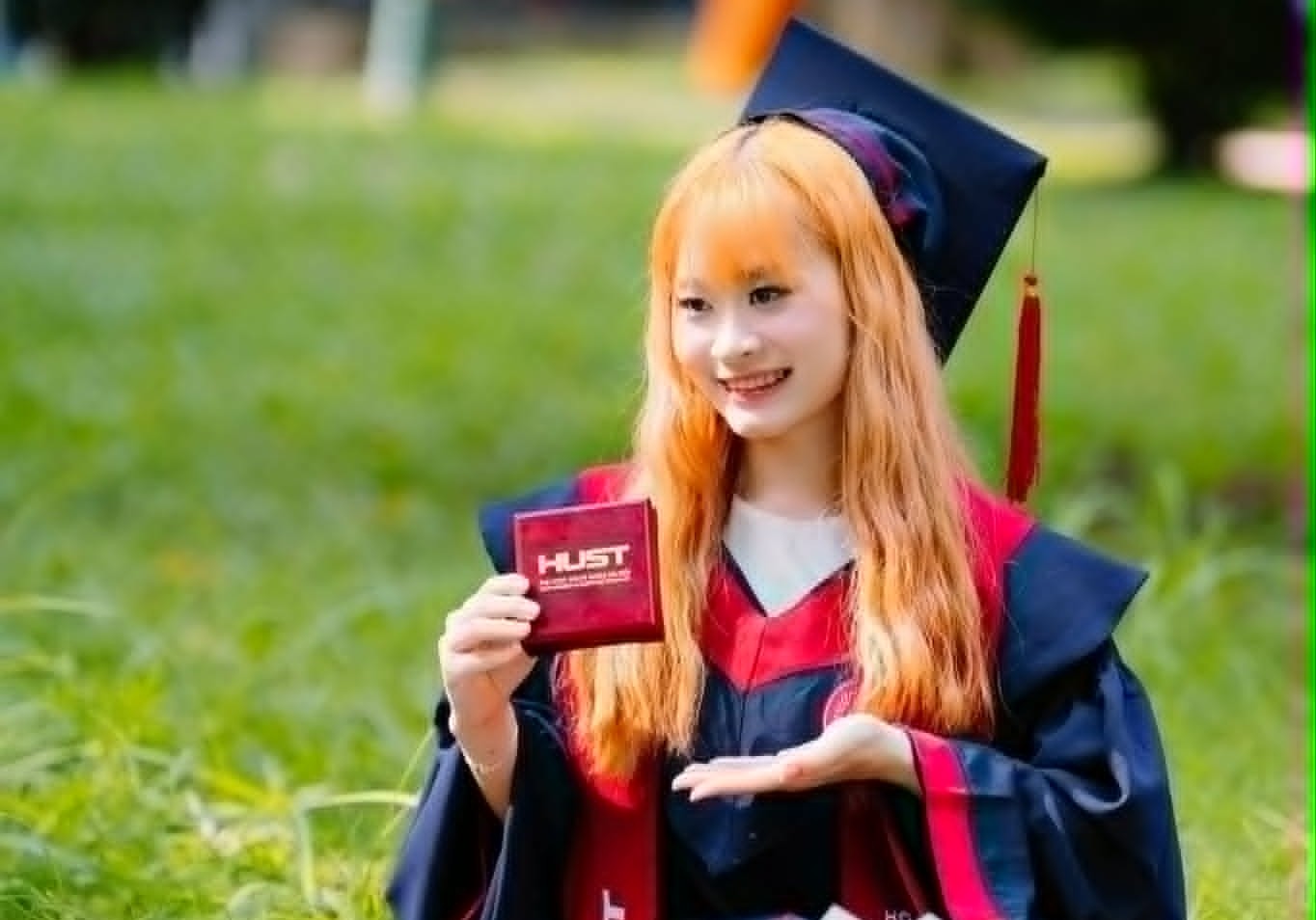 Hồ Thị Minh Châu - CSV K66 FL2, Khoa Ngoại ngữ, Đại học Bách khoa Hà Nội