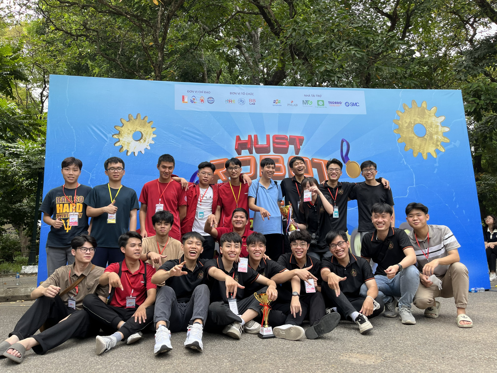 Ảnh 1 clb ADC